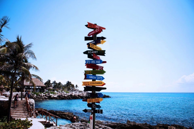  All the paths of Xcaret 